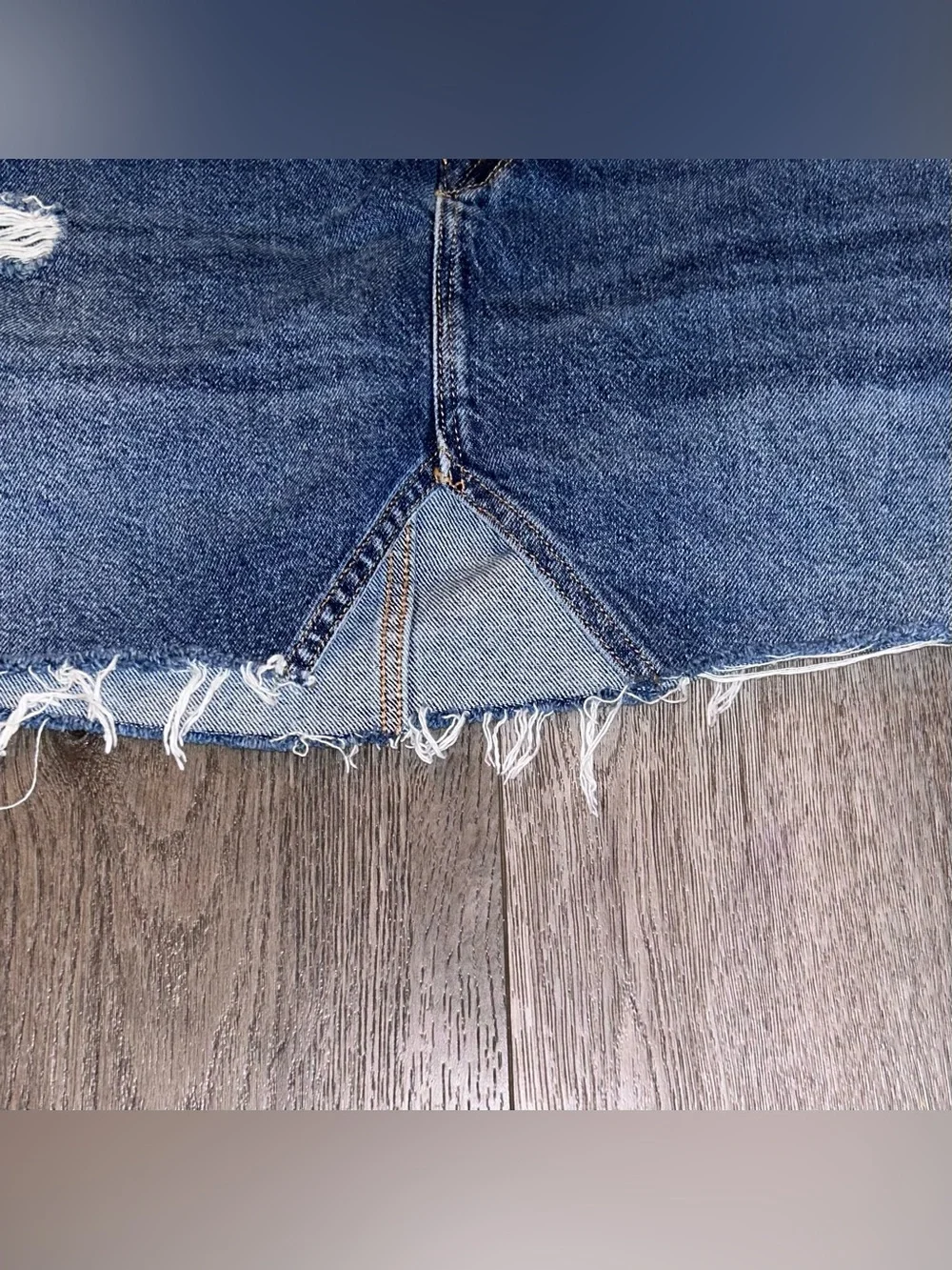 Good American Cut Out Mini Skirt Size 15 - Picture 5 of 10